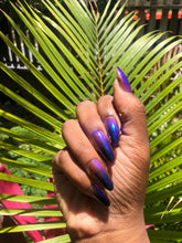Load image into Gallery viewer, Baddie - Cosmic press on nails
